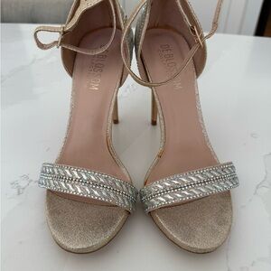 De Blossom Collection Shimmering Gold Heels